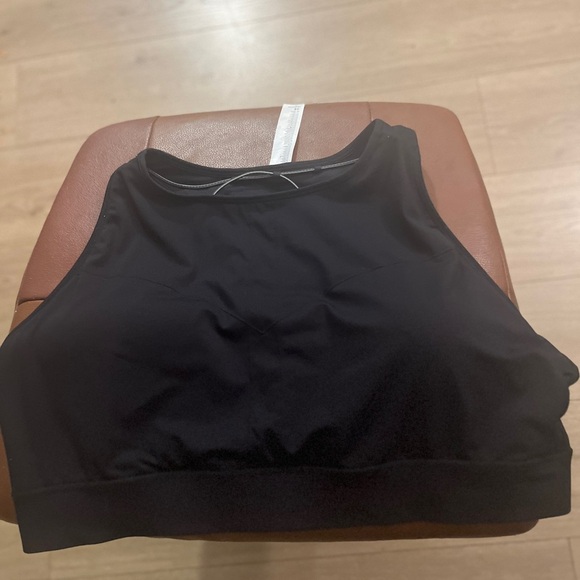 Fabletics High-Neck Sports Bra Size 3X | Black Racerback Activewear Top
⸻ - Picture 11 of 15